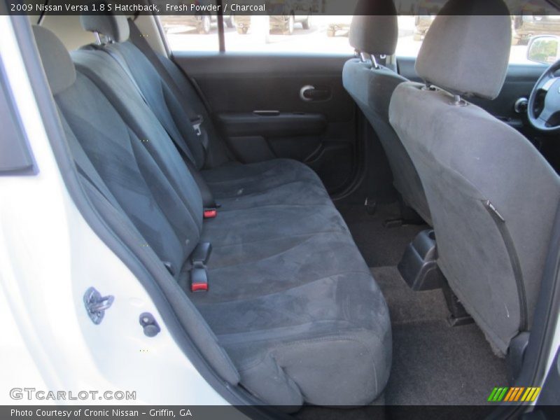 Fresh Powder / Charcoal 2009 Nissan Versa 1.8 S Hatchback