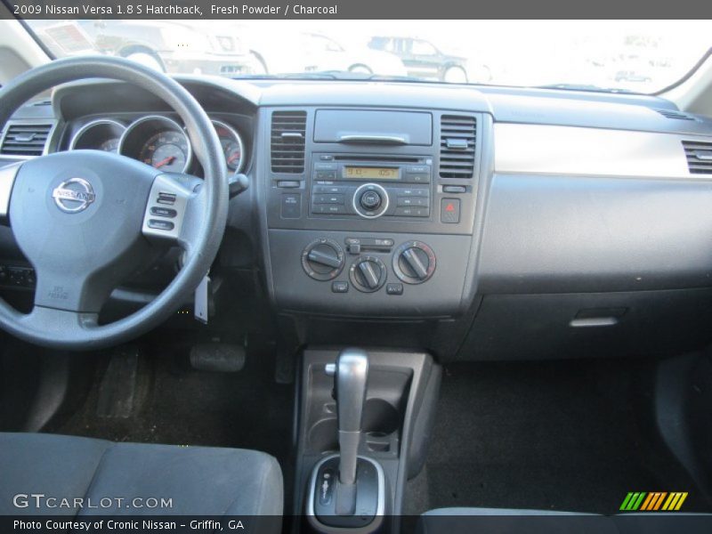 Fresh Powder / Charcoal 2009 Nissan Versa 1.8 S Hatchback