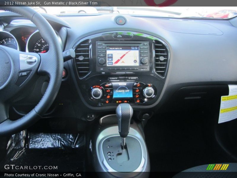 Gun Metallic / Black/Silver Trim 2012 Nissan Juke SV
