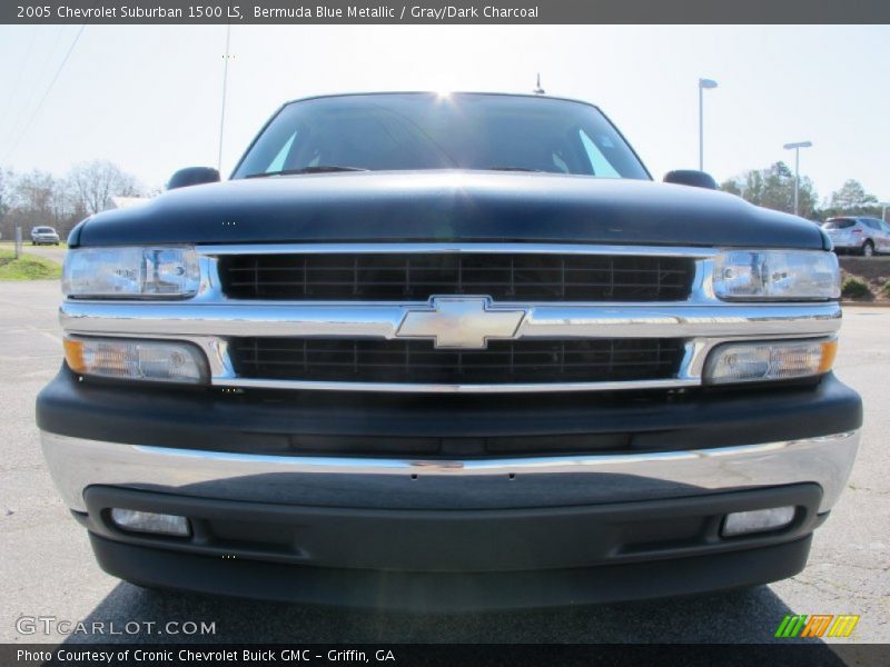 Bermuda Blue Metallic / Gray/Dark Charcoal 2005 Chevrolet Suburban 1500 LS