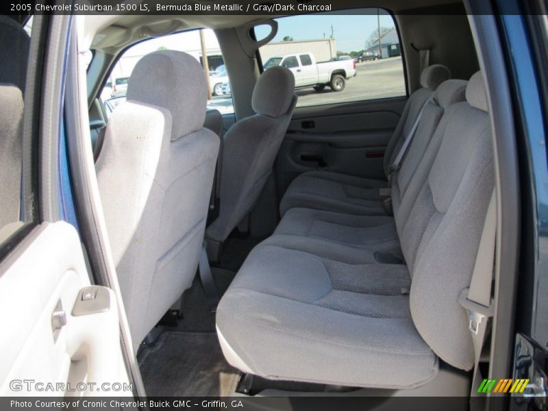 Bermuda Blue Metallic / Gray/Dark Charcoal 2005 Chevrolet Suburban 1500 LS