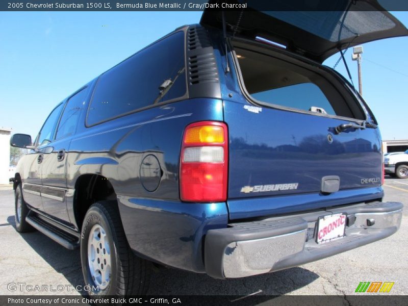 Bermuda Blue Metallic / Gray/Dark Charcoal 2005 Chevrolet Suburban 1500 LS