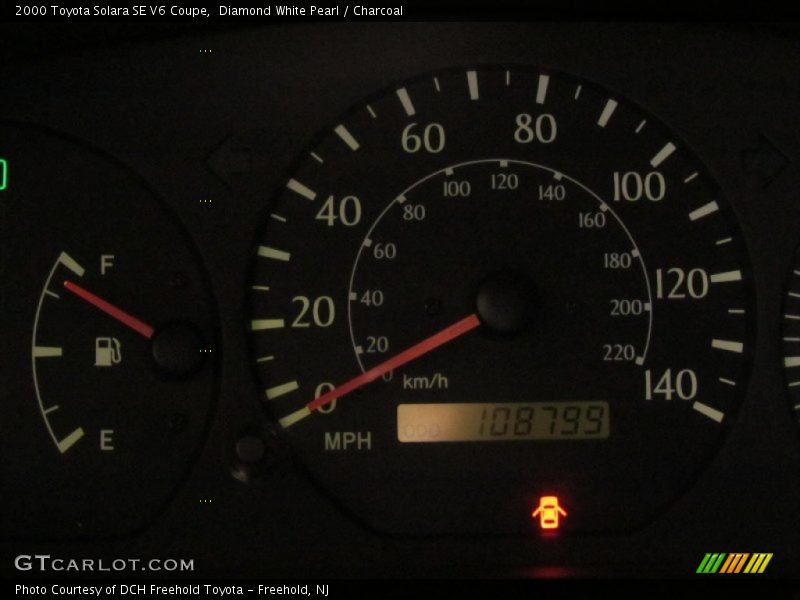 Diamond White Pearl / Charcoal 2000 Toyota Solara SE V6 Coupe