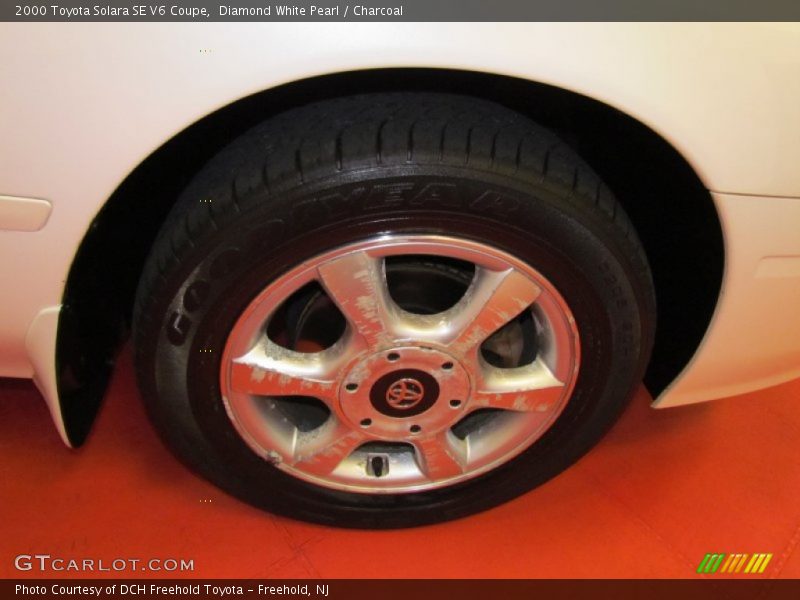 Diamond White Pearl / Charcoal 2000 Toyota Solara SE V6 Coupe