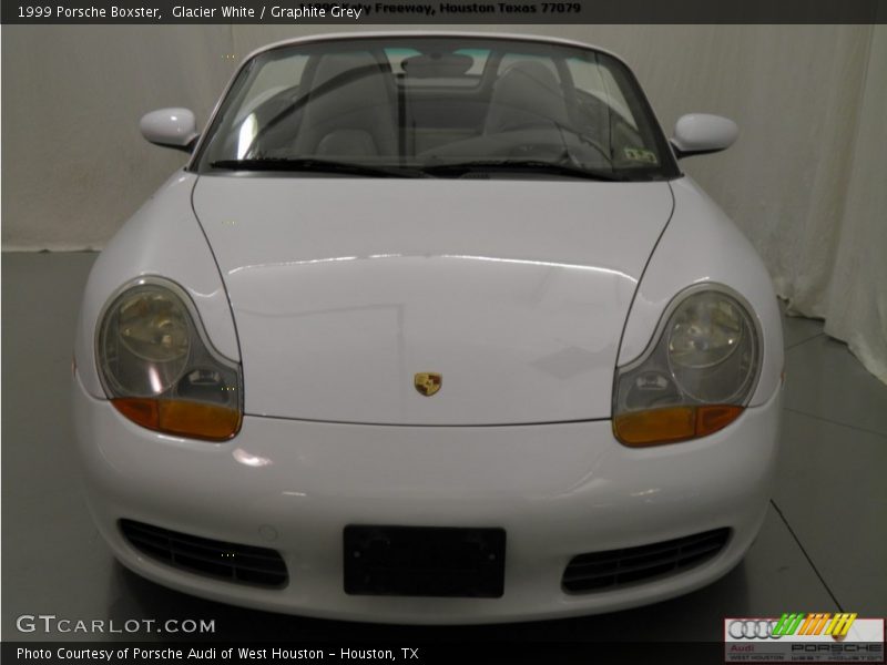 Glacier White / Graphite Grey 1999 Porsche Boxster