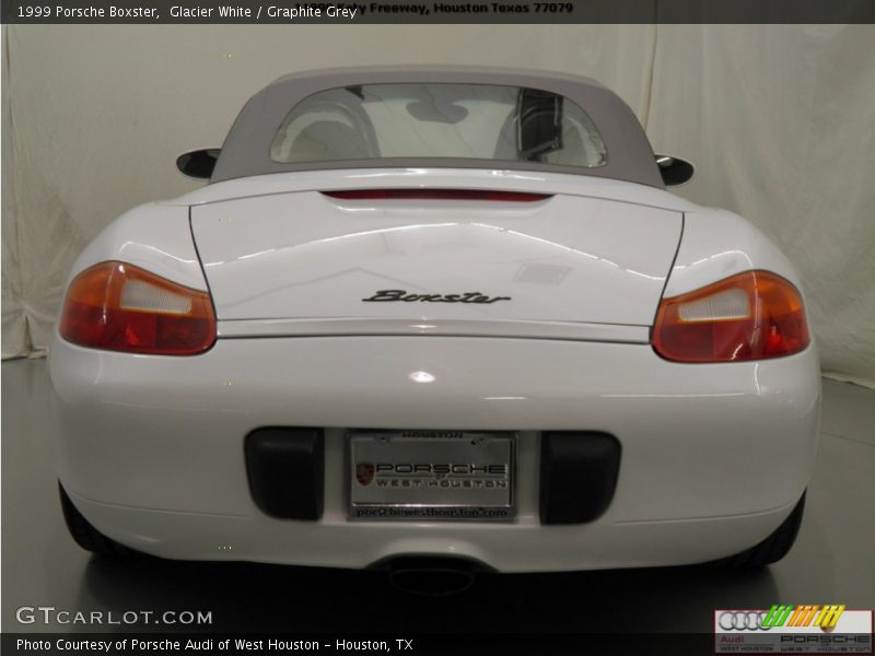 Glacier White / Graphite Grey 1999 Porsche Boxster