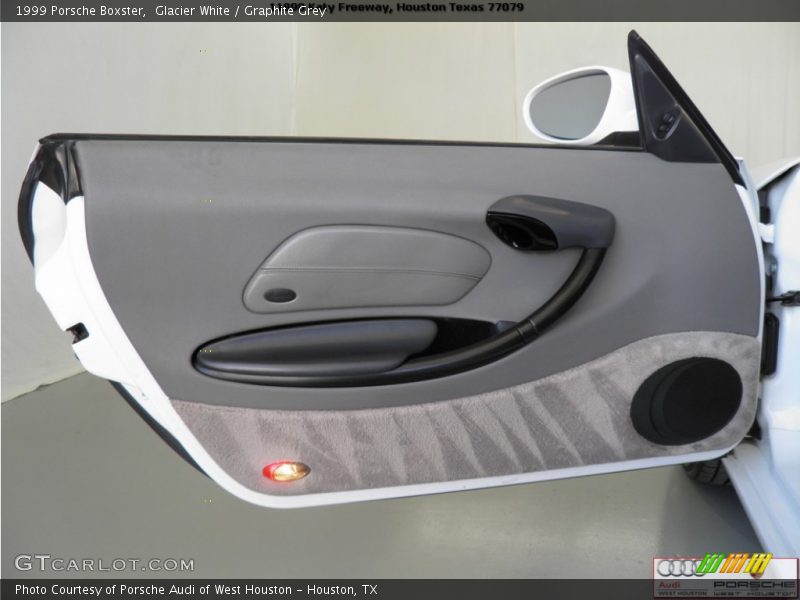 Glacier White / Graphite Grey 1999 Porsche Boxster