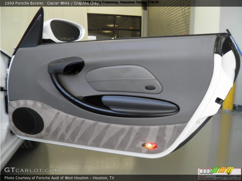 Glacier White / Graphite Grey 1999 Porsche Boxster