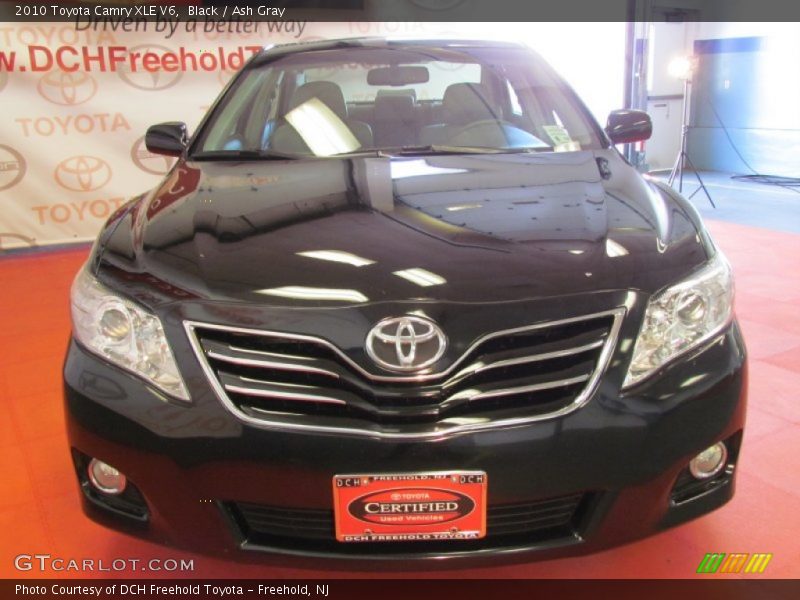 Black / Ash Gray 2010 Toyota Camry XLE V6