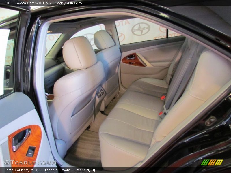 Black / Ash Gray 2010 Toyota Camry XLE V6