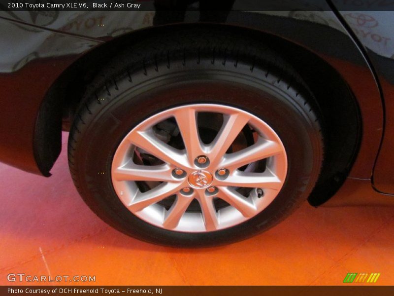 Black / Ash Gray 2010 Toyota Camry XLE V6