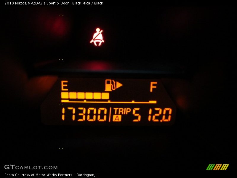 Black Mica / Black 2010 Mazda MAZDA3 s Sport 5 Door