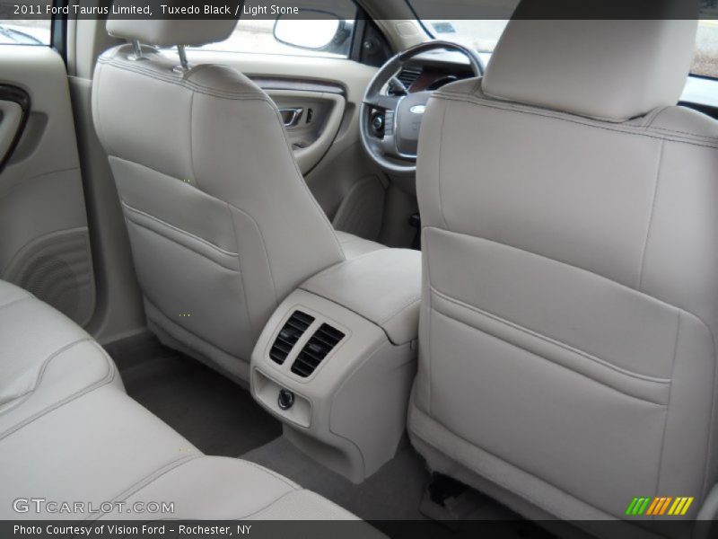 Tuxedo Black / Light Stone 2011 Ford Taurus Limited