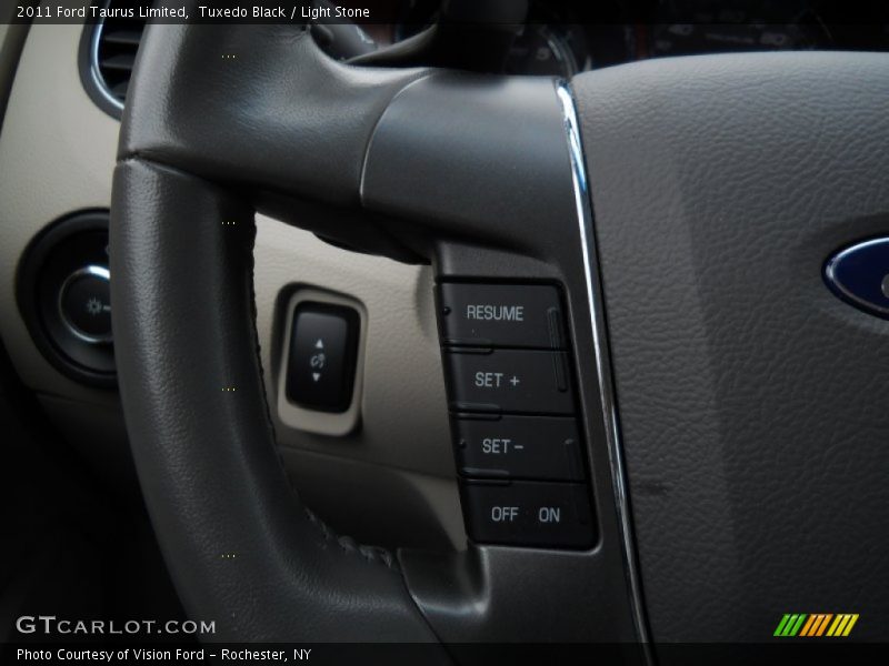 Tuxedo Black / Light Stone 2011 Ford Taurus Limited
