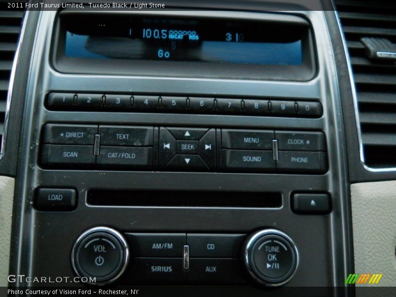 Tuxedo Black / Light Stone 2011 Ford Taurus Limited