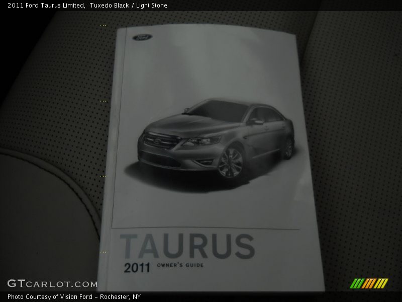 Tuxedo Black / Light Stone 2011 Ford Taurus Limited