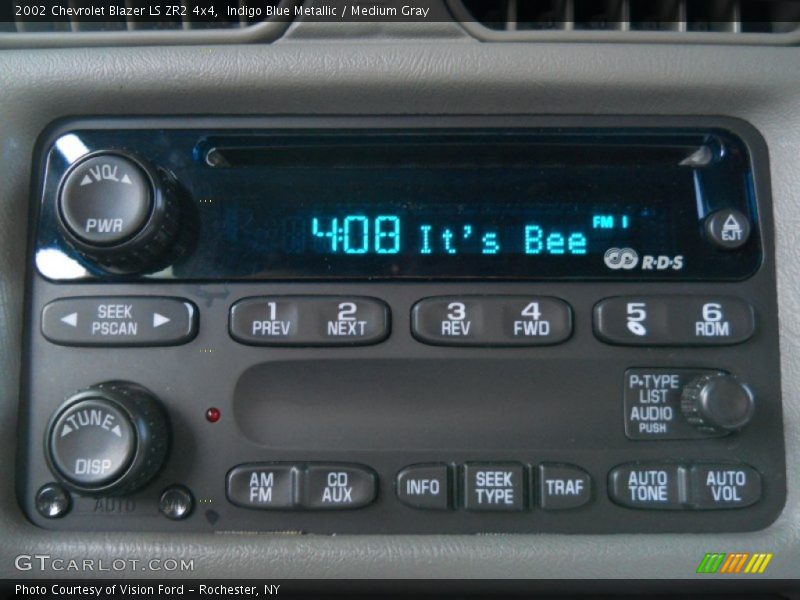 Indigo Blue Metallic / Medium Gray 2002 Chevrolet Blazer LS ZR2 4x4