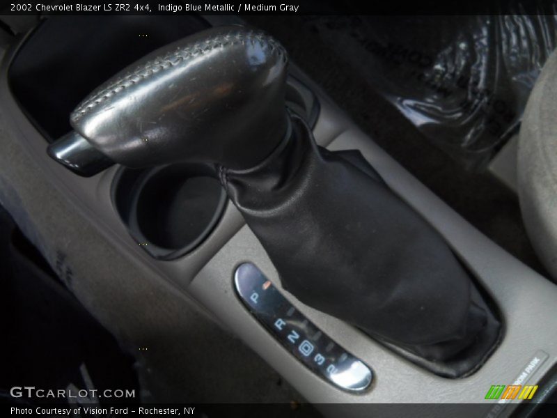 Indigo Blue Metallic / Medium Gray 2002 Chevrolet Blazer LS ZR2 4x4