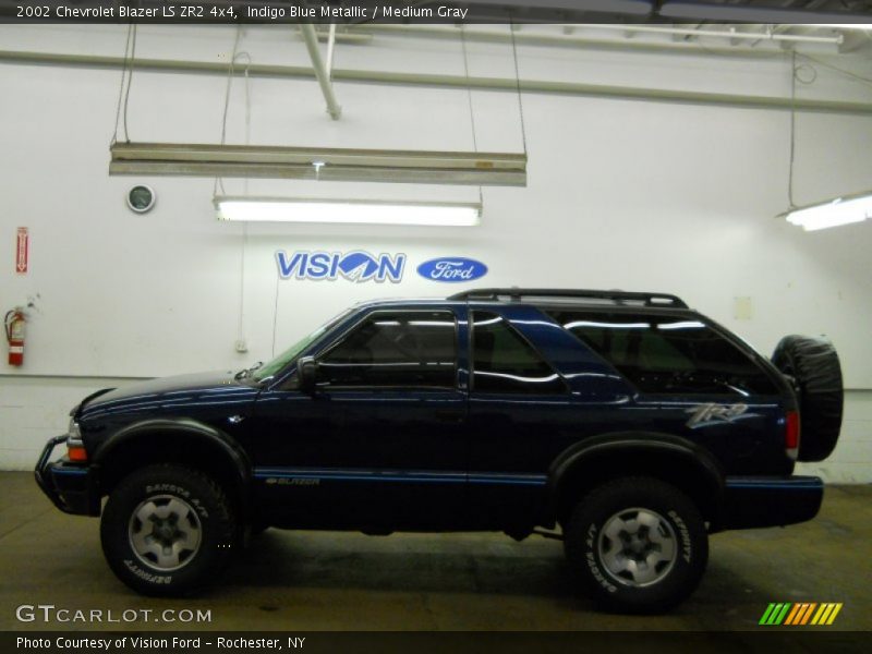 Indigo Blue Metallic / Medium Gray 2002 Chevrolet Blazer LS ZR2 4x4