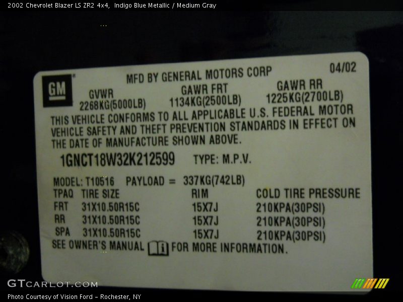 Indigo Blue Metallic / Medium Gray 2002 Chevrolet Blazer LS ZR2 4x4