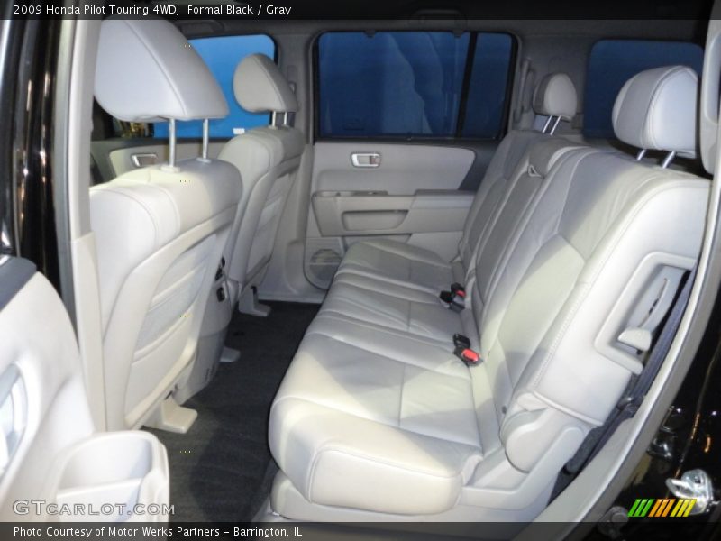 Formal Black / Gray 2009 Honda Pilot Touring 4WD