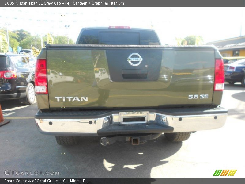 Canteen / Graphite/Titanium 2005 Nissan Titan SE Crew Cab 4x4