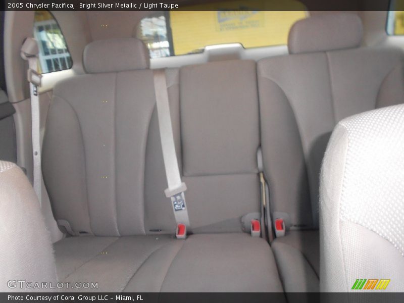 Bright Silver Metallic / Light Taupe 2005 Chrysler Pacifica