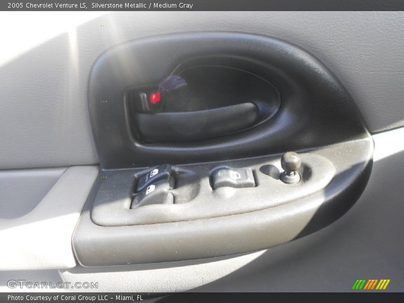 Silverstone Metallic / Medium Gray 2005 Chevrolet Venture LS