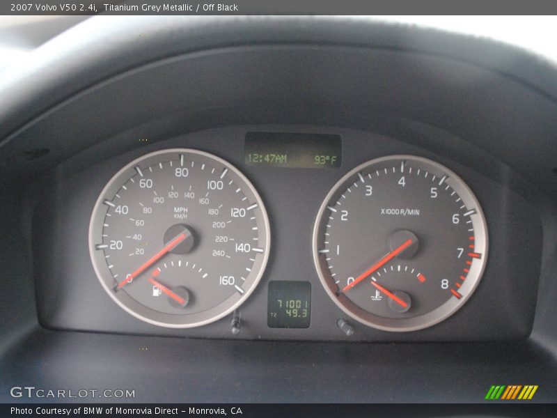 Titanium Grey Metallic / Off Black 2007 Volvo V50 2.4i