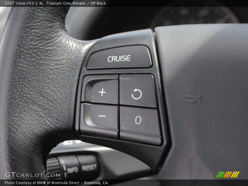 Titanium Grey Metallic / Off Black 2007 Volvo V50 2.4i