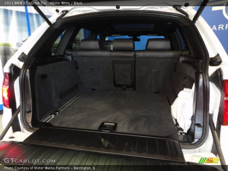 Alpine White / Black 2011 BMW X5 xDrive 50i