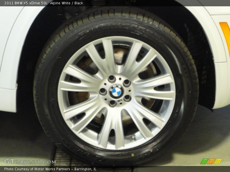 Alpine White / Black 2011 BMW X5 xDrive 50i