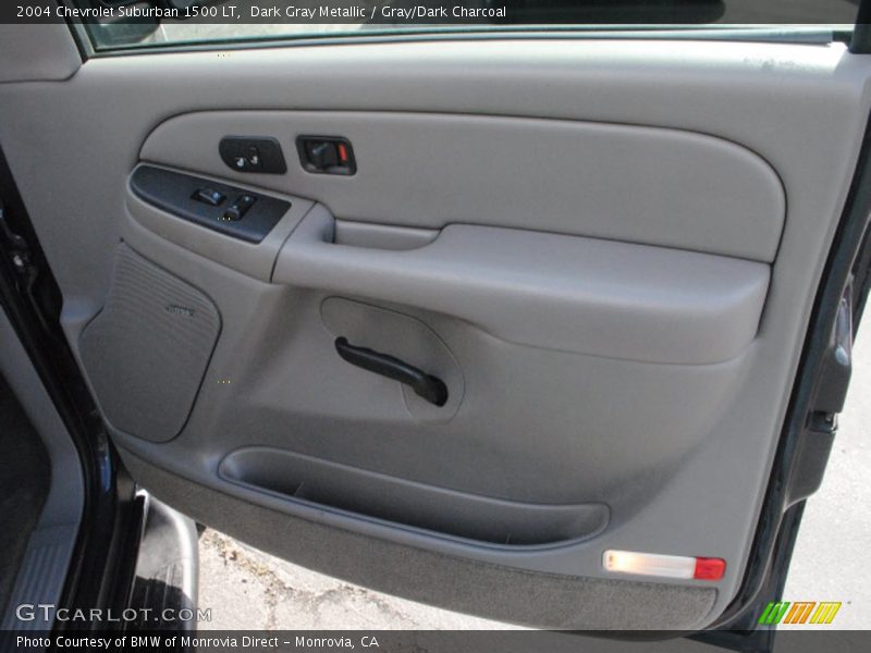 Dark Gray Metallic / Gray/Dark Charcoal 2004 Chevrolet Suburban 1500 LT