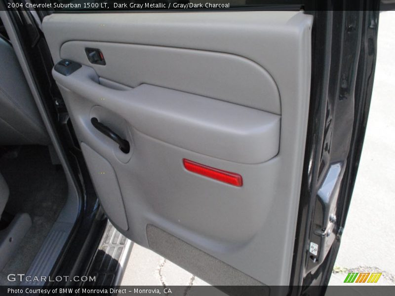 Dark Gray Metallic / Gray/Dark Charcoal 2004 Chevrolet Suburban 1500 LT
