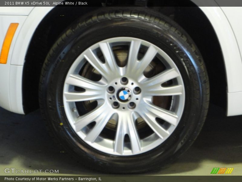 Alpine White / Black 2011 BMW X5 xDrive 50i