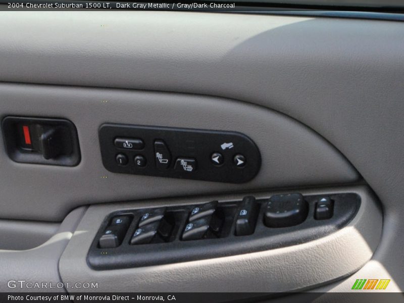 Dark Gray Metallic / Gray/Dark Charcoal 2004 Chevrolet Suburban 1500 LT