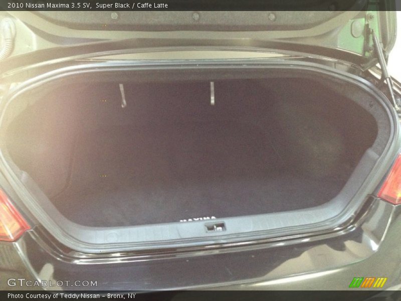Super Black / Caffe Latte 2010 Nissan Maxima 3.5 SV