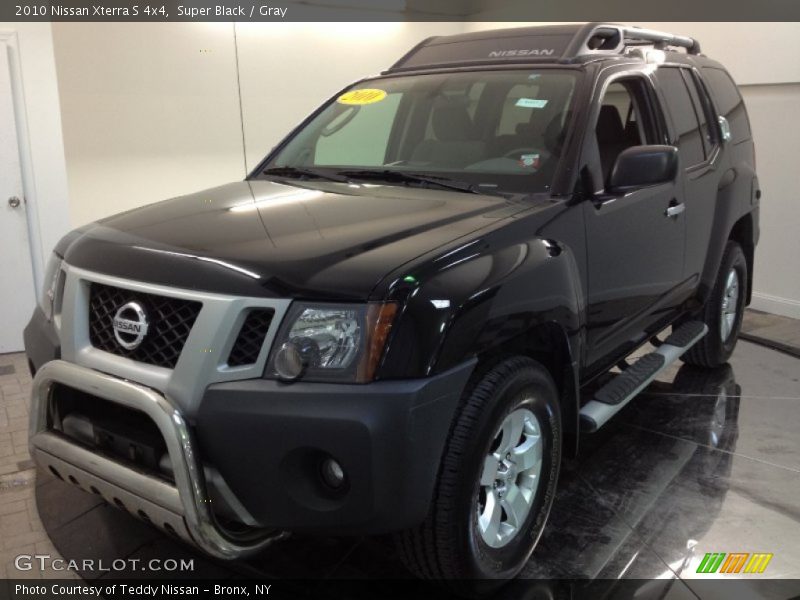Super Black / Gray 2010 Nissan Xterra S 4x4