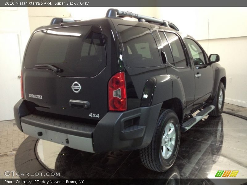 Super Black / Gray 2010 Nissan Xterra S 4x4