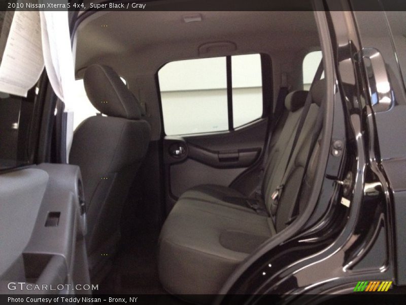 Super Black / Gray 2010 Nissan Xterra S 4x4