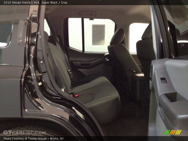 Super Black / Gray 2010 Nissan Xterra S 4x4