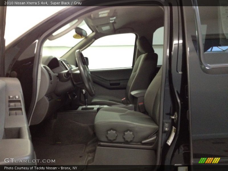 Super Black / Gray 2010 Nissan Xterra S 4x4