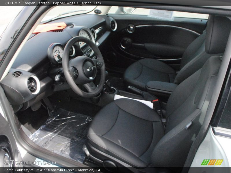Pepper White / Carbon Black 2011 Mini Cooper Hardtop