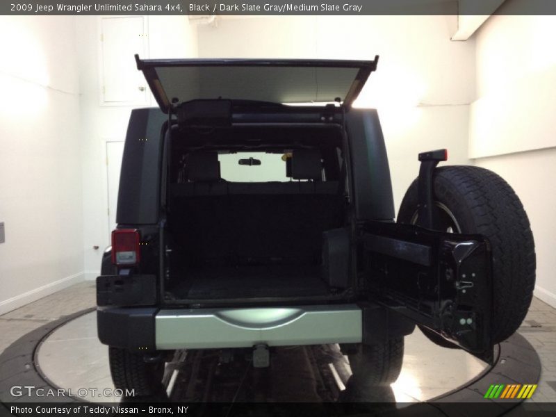 Black / Dark Slate Gray/Medium Slate Gray 2009 Jeep Wrangler Unlimited Sahara 4x4