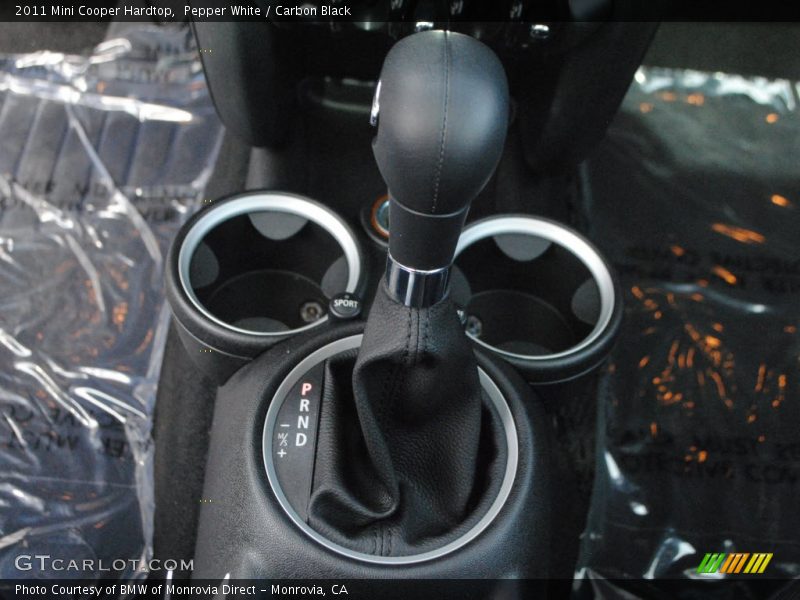 Pepper White / Carbon Black 2011 Mini Cooper Hardtop