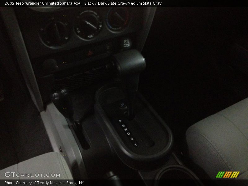 Black / Dark Slate Gray/Medium Slate Gray 2009 Jeep Wrangler Unlimited Sahara 4x4