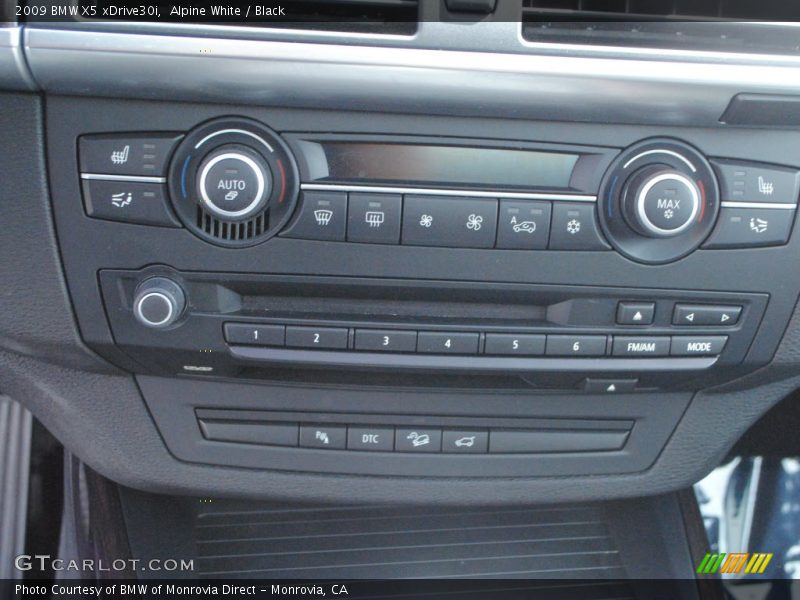 Alpine White / Black 2009 BMW X5 xDrive30i