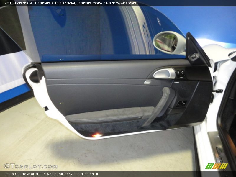 Carrara White / Black w/Alcantara 2011 Porsche 911 Carrera GTS Cabriolet