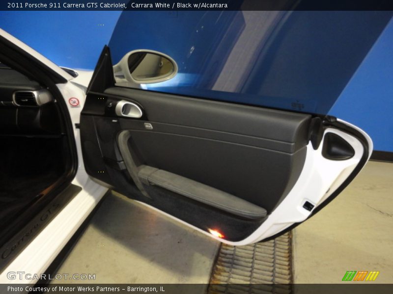 Carrara White / Black w/Alcantara 2011 Porsche 911 Carrera GTS Cabriolet