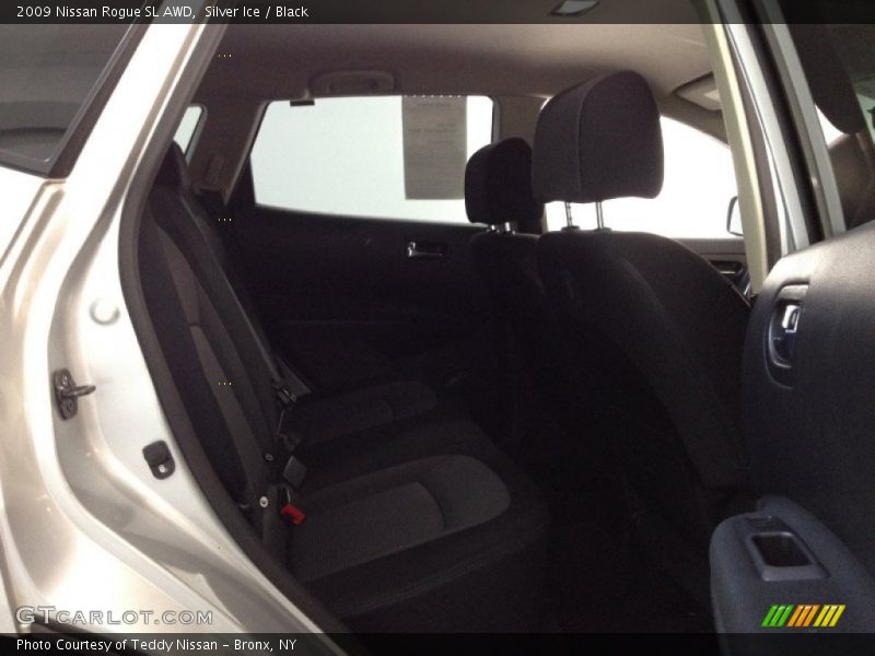 Silver Ice / Black 2009 Nissan Rogue SL AWD